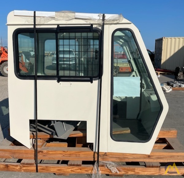  NEW Terex RS70100 Operator's Boom Truck Cab - CranesList ID: 973 0