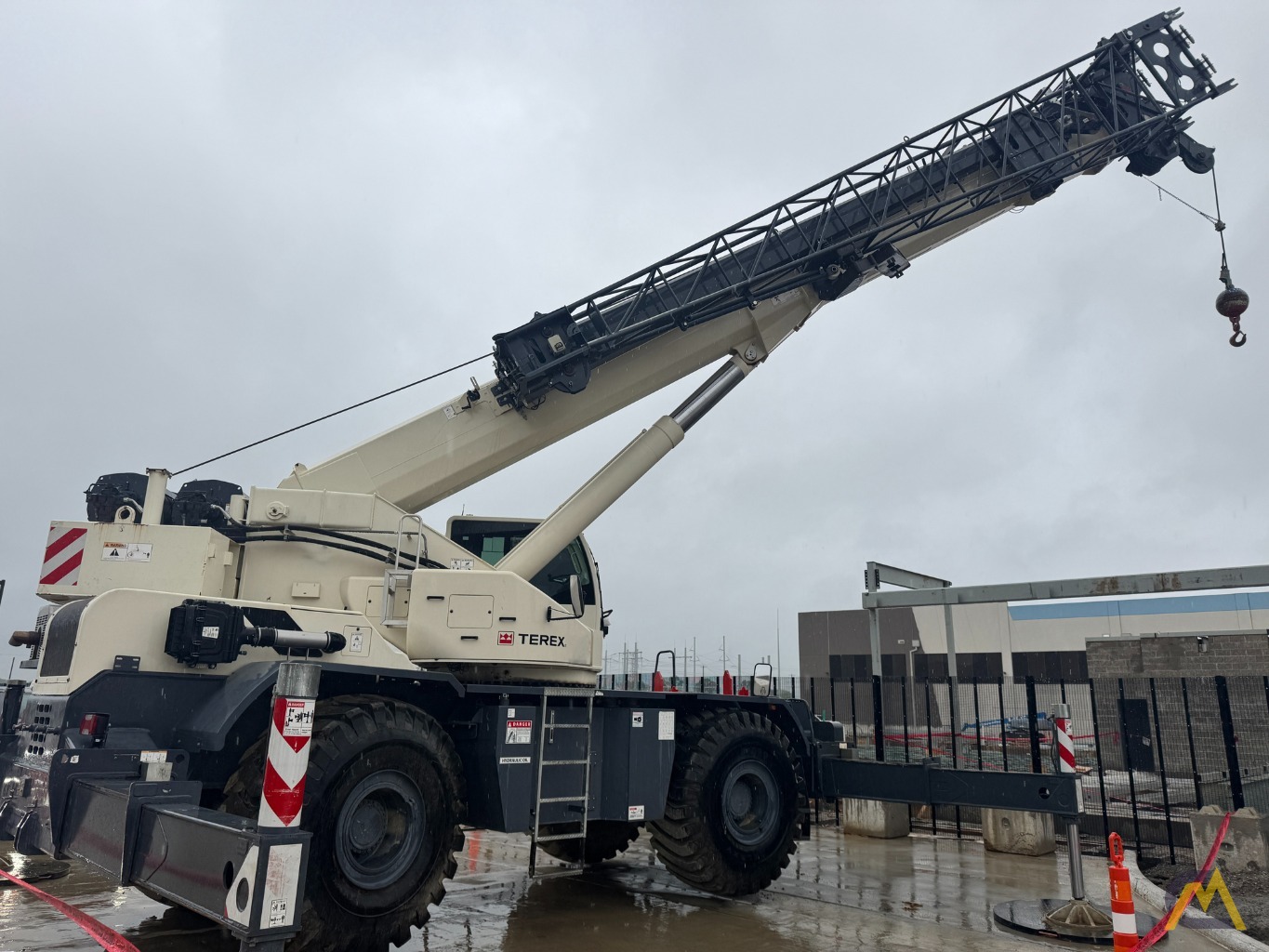 Terex RT 100US Rough Terrain Crane 1