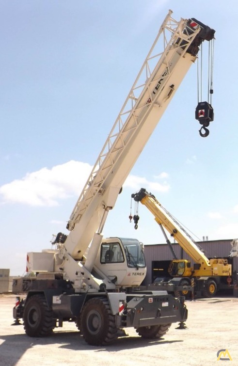 Terex RT 230-1 30-Ton Rough Terrain Crane Available 6