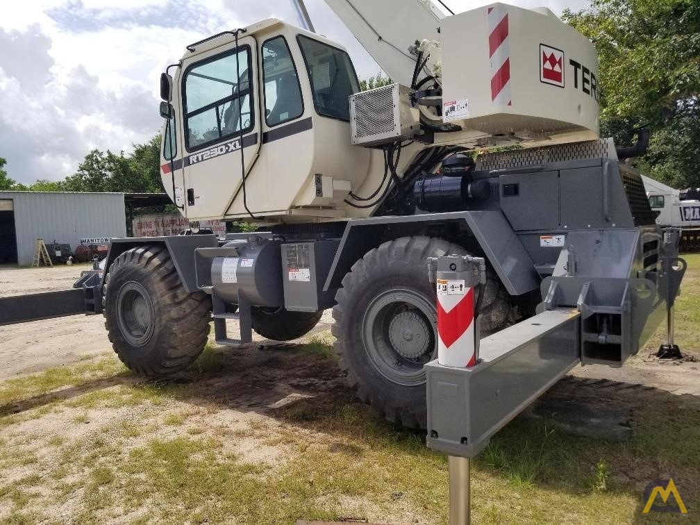 Terex RT 230-1 XL 30-ton Rough Terrain Crane 3