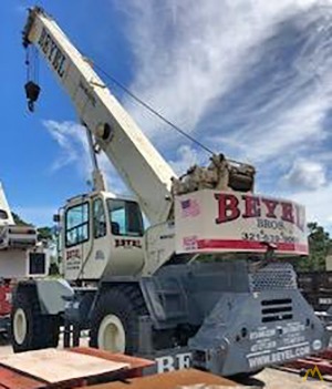 Terex RT 555 55-Ton Rough Terrain Crane 0