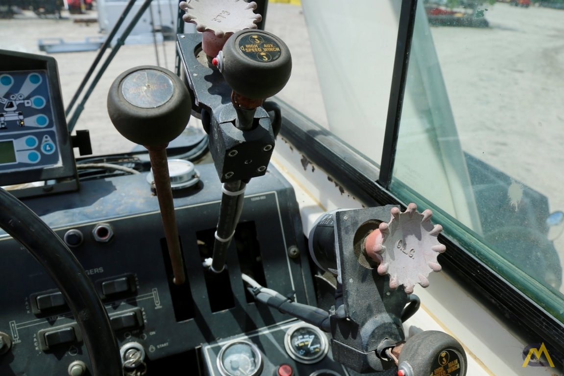 Terex RT 555 55-Ton Rough Terrain Crane 9