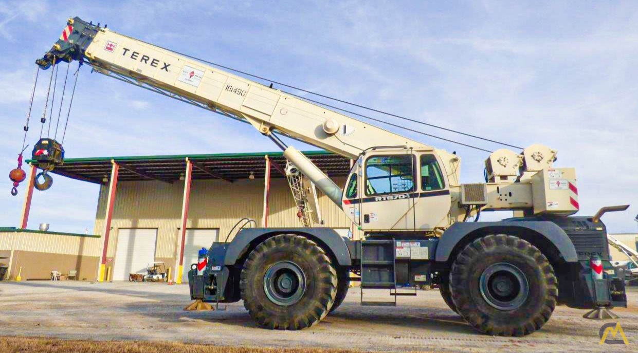 Terex RT 670 70-Ton Rough Terrain Crane 0