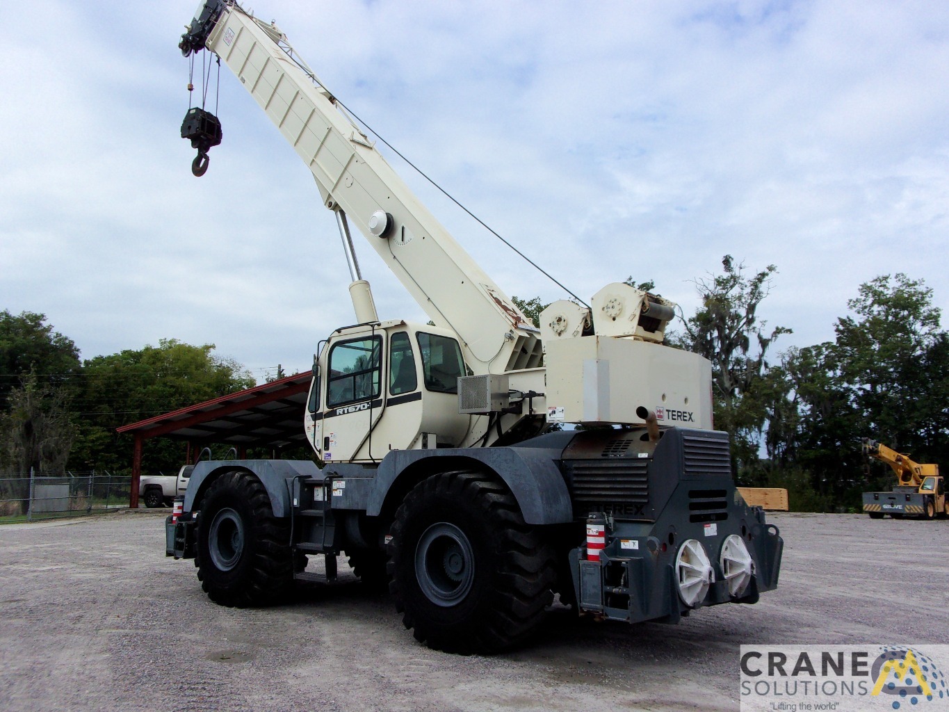 Terex RT 670 Rough Terrain Crane 0