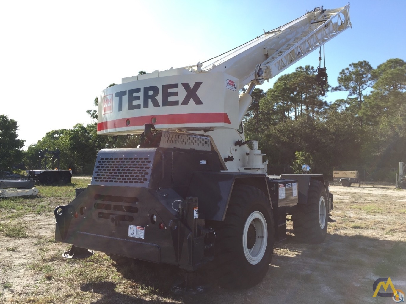 Terex RT230-1 30-Ton Rough Terrain Crane 3