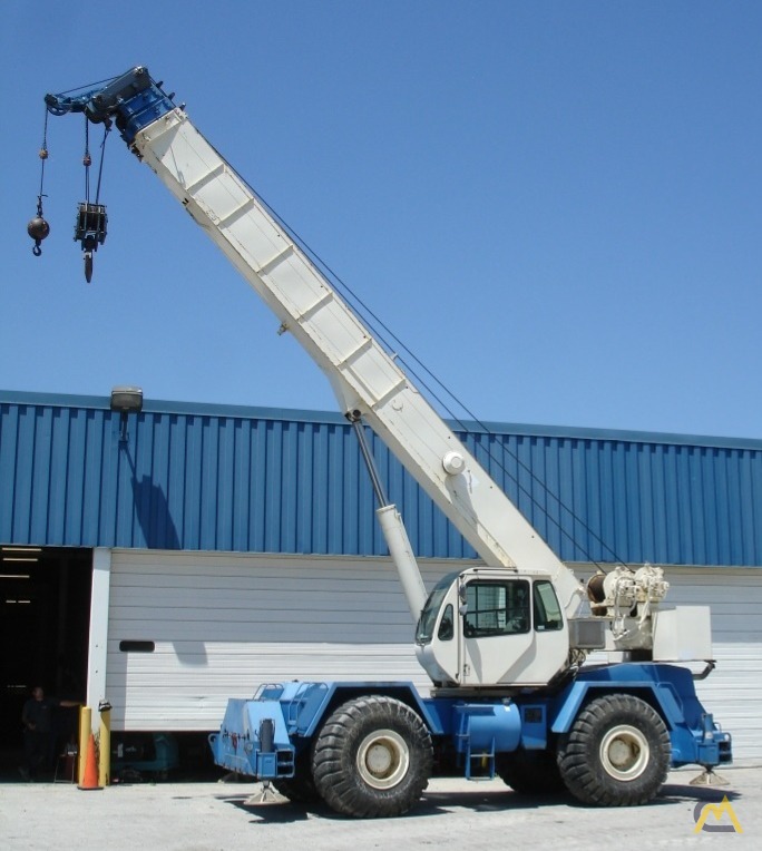 Terex RT555-1 55-Ton Rough Terrain Crane 6