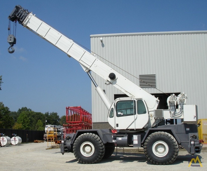 Terex RT555 55-Ton Rough Terrain Crane 0