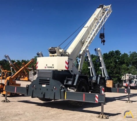 Terex RT670 70-Ton Rough Terrain Crane 1