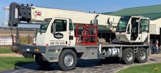 Terex T-340-1 40-Ton Telescopic Truck Crane 0