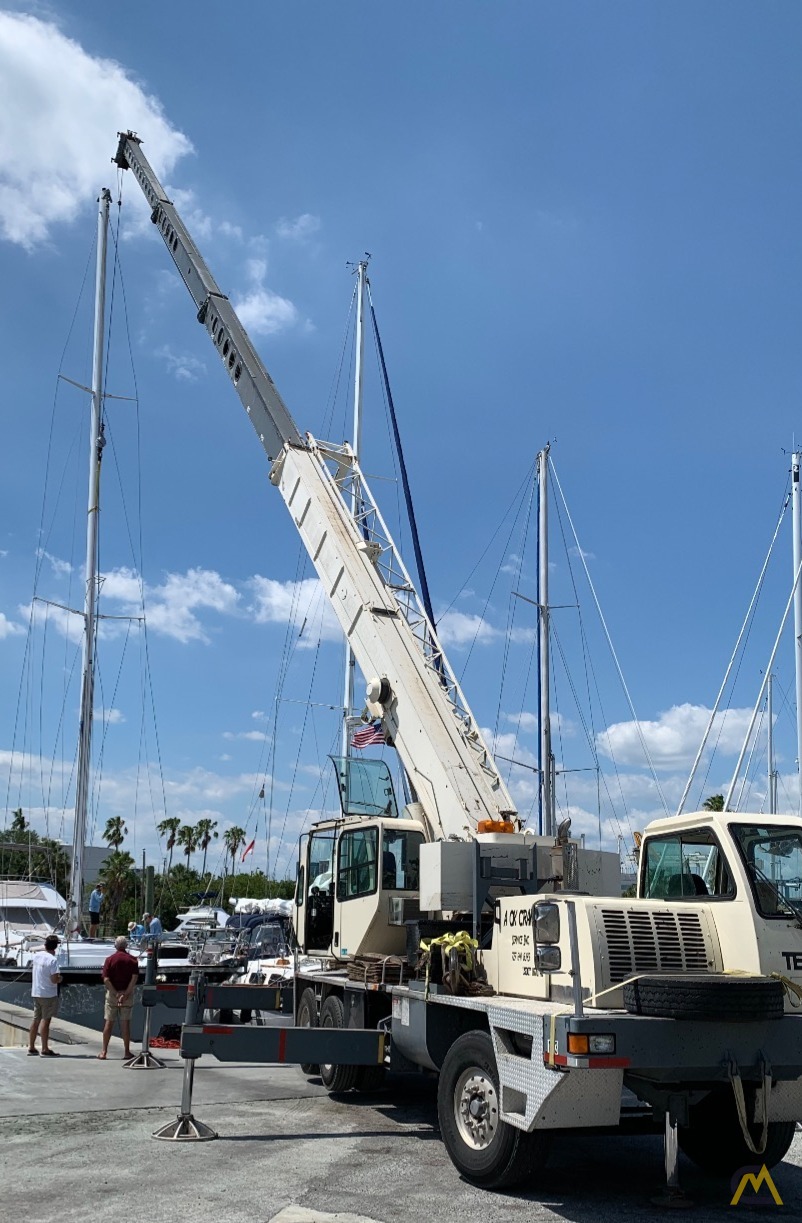 Terex T 340-1 XL 40-ton Telescopic Boom Truck Crane 3