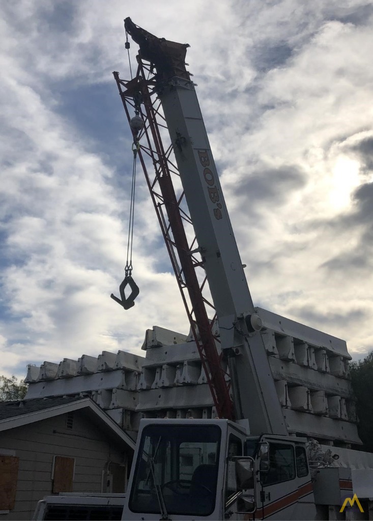Terex T 340 40-ton Telescopic Boom Truck Crane 1