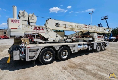 Terex T 560-1 60-Ton Truck Crane 1