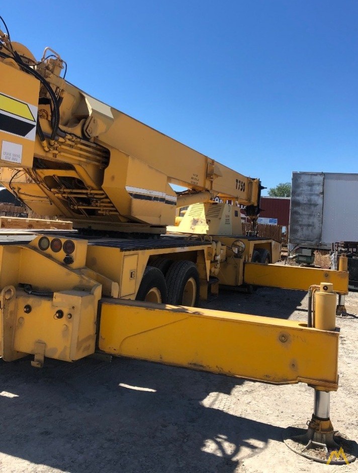 Terex T 750 750-ton Telescopic Boom Hydraulic Truck Crane 6