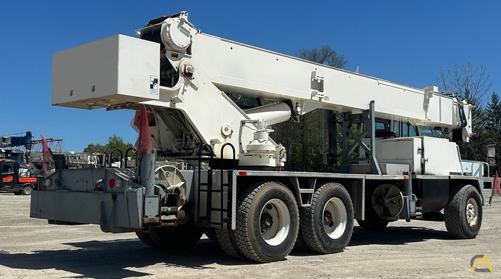 TEREX T230 | 30 TON TRUCK CRANE 2