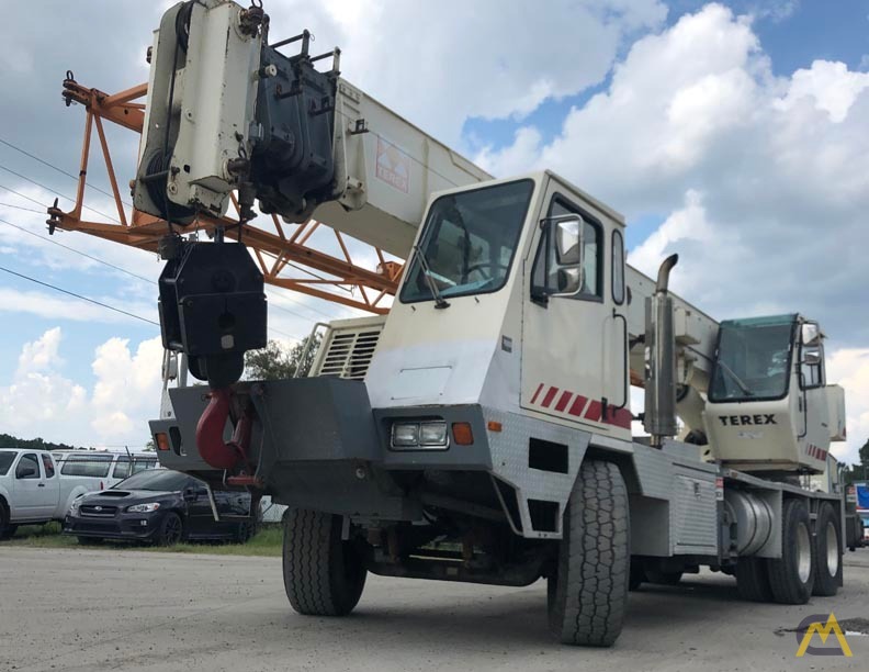 Terex T340 40-Ton Telescopic Truck Crane 2