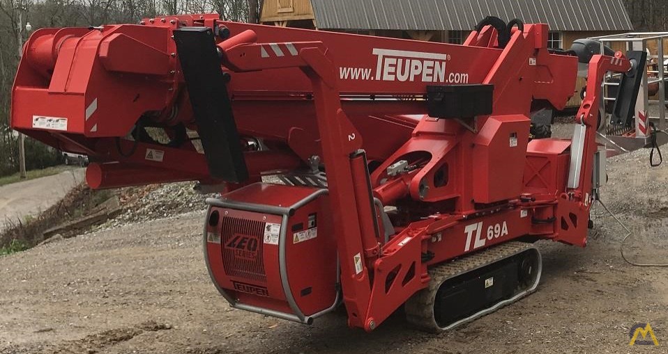 Teupen LEO23GT Articulating Boom Lift 3