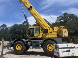 Grove RT890E Rough Terrain Crane 