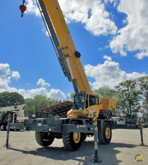 Grove RT540E 40-Ton Rough Terrain Crane