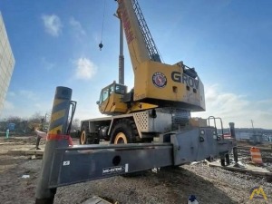 Grove RT9130E Rough Terrain Crane