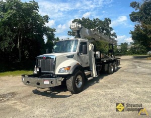 National 8100D Boom Truck Crane on  Peterbilt 548