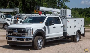 New Stellar 8630 with TMAX 1-11 aluminum body on New Ford F-550