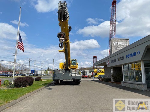 Used 2008 Grove RT9130E 130-Ton Rough Terrain Crane 1