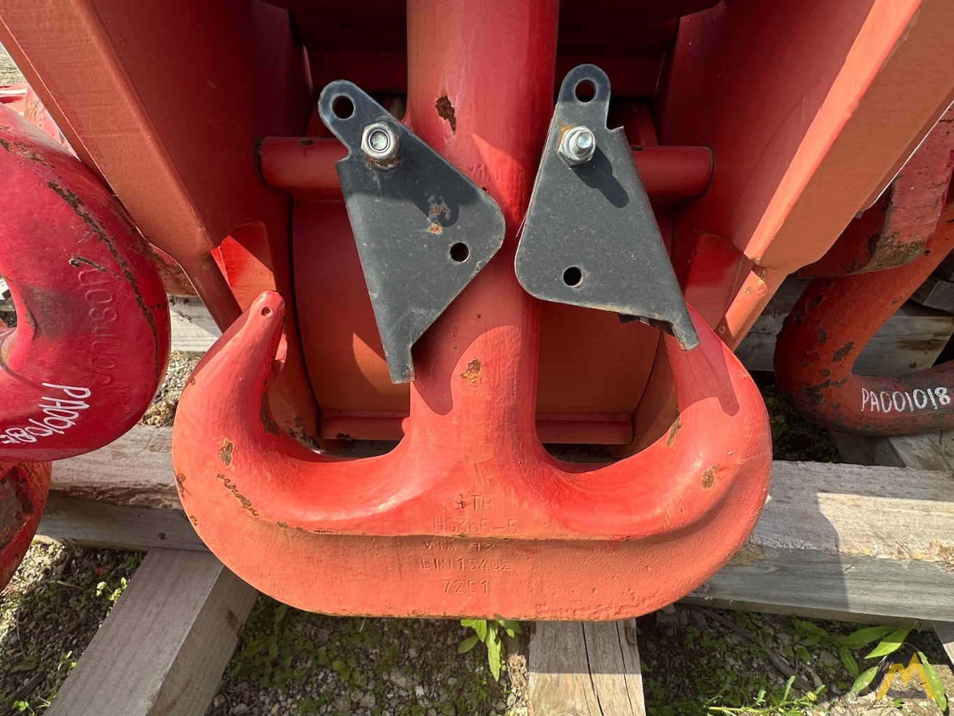 Part #7077786 Hook Block – 55 Ton, Double Hook, 5/8