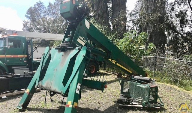 USTC 1250JBT 12.5-Ton Boom Truck Crane 0