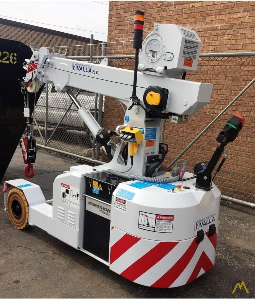 Valla 25 EL 2.45-ton Electric Pick & Carry Crane 6