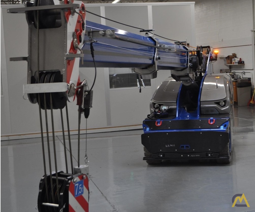 Valla V90R 9-ton Electric Pick and Carry Crane 4