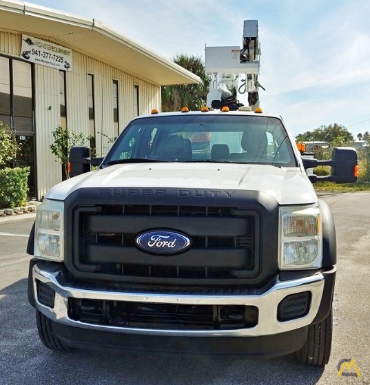 Versalift SST-37 42' Articulating & Telescopic Bucket Truck on 2014 Ford F550 1