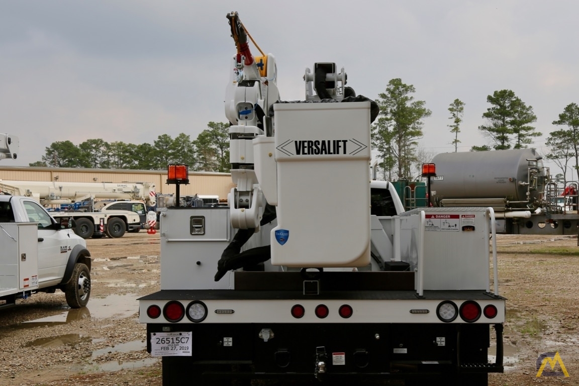 Versalift VST-40-I 0.30-Ton Articulating Bucket Truck 6