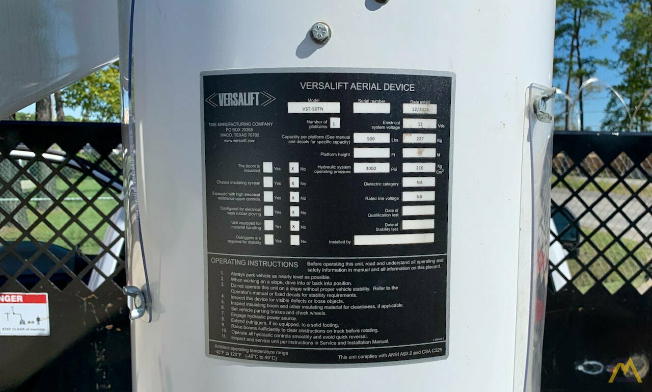Versalift VST-50-TN 0.50-ton Articulating BoomBucket Truck 16