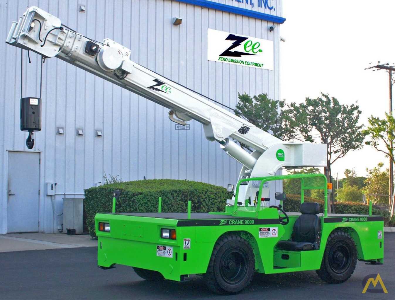 Zee Crane 9000 9Ton Electric Carry Deck Industrial For Sale & Material