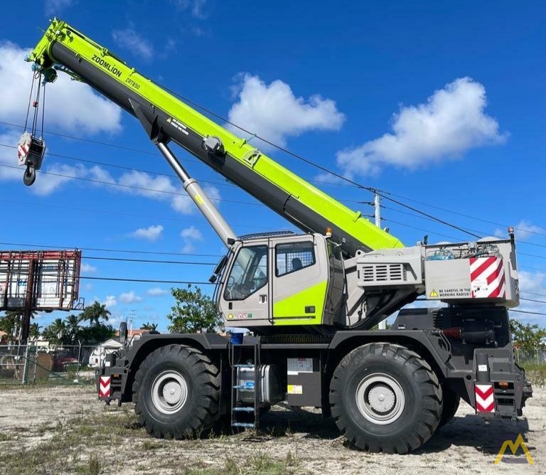 Zoomlion ZRT850 100-ton Rough Terrain Crane 0